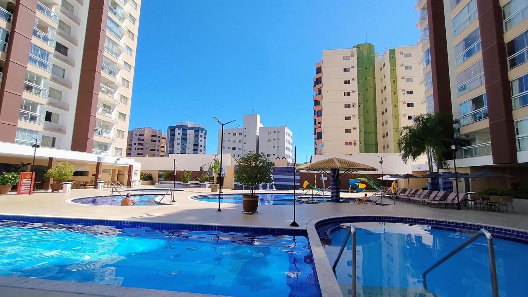 Casa Da Madeira Caldas Novas - 2 Quartos - Achei Ferias - Com Roupa De Cama Bagian luar foto